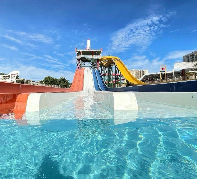 Spazzio Diroma Com Acesso Ao Acqua Park - Temporada Cn Adriele Caldas Novas Exterior photo