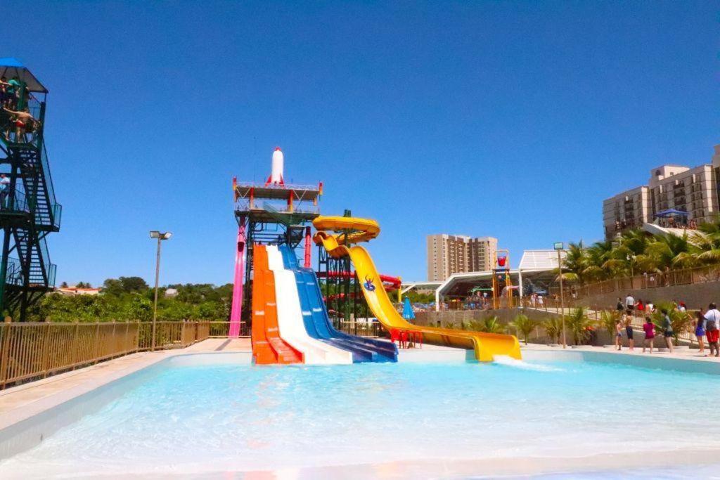 Spazzio Diroma Com Acesso Ao Acqua Park - Temporada Cn Adriele Caldas Novas Exterior photo